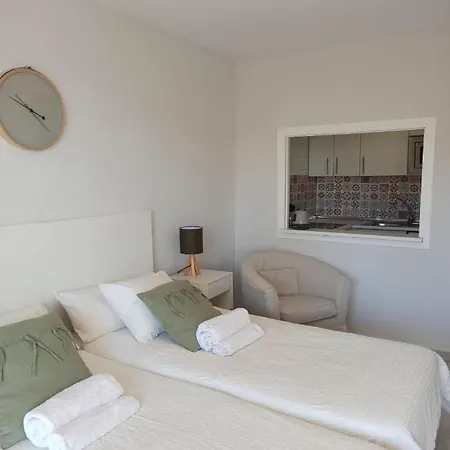 Carihuela Nucleo Cristal Lejlighed